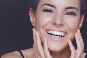 Your dentist in Long Beach uses advanced technology to improve smiles. 